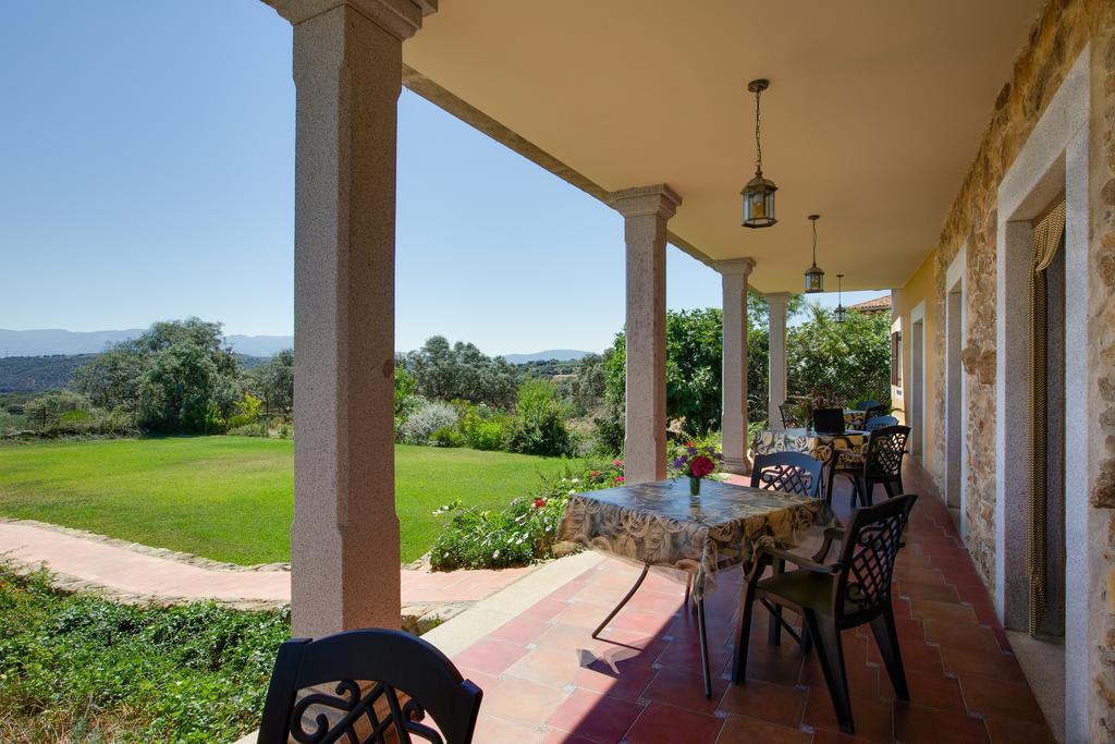 Apartamentos El Jardin Del Poeta Guijo de Granadilla 部屋 写真