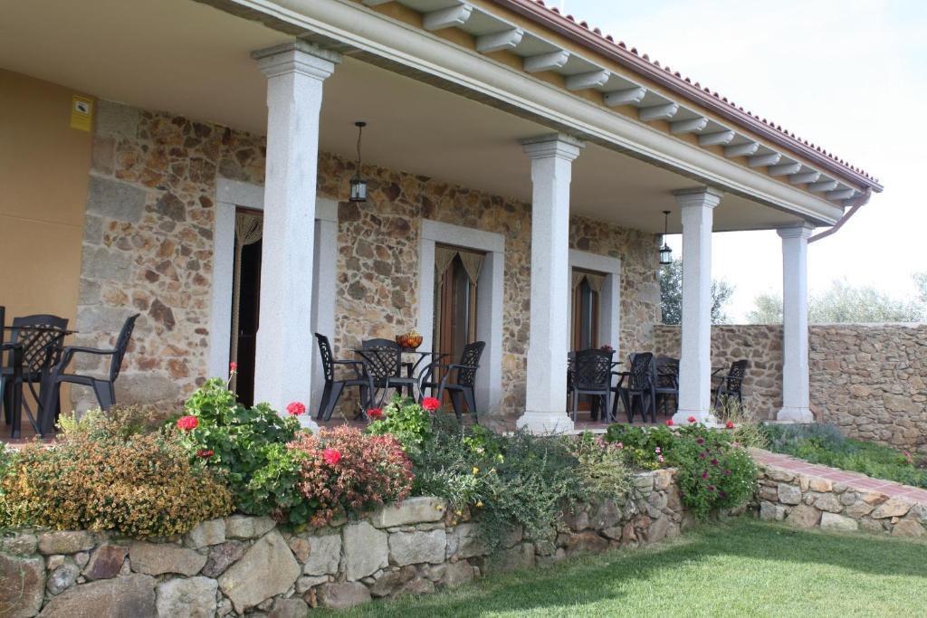 Apartamentos El Jardin Del Poeta Guijo de Granadilla 部屋 写真