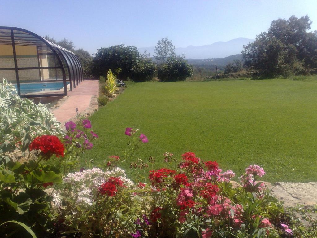 Apartamentos El Jardin Del Poeta Guijo de Granadilla 部屋 写真