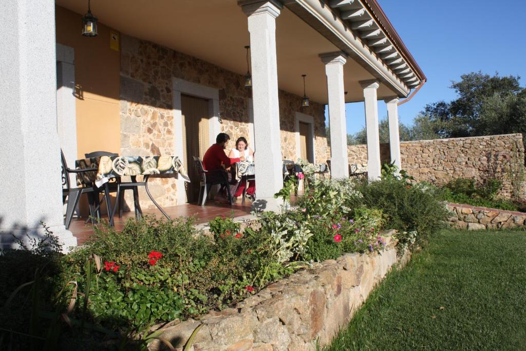 Apartamentos El Jardin Del Poeta Guijo de Granadilla 部屋 写真